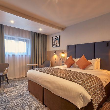 Crowne Plaza Reading Hotell Exteriör bild