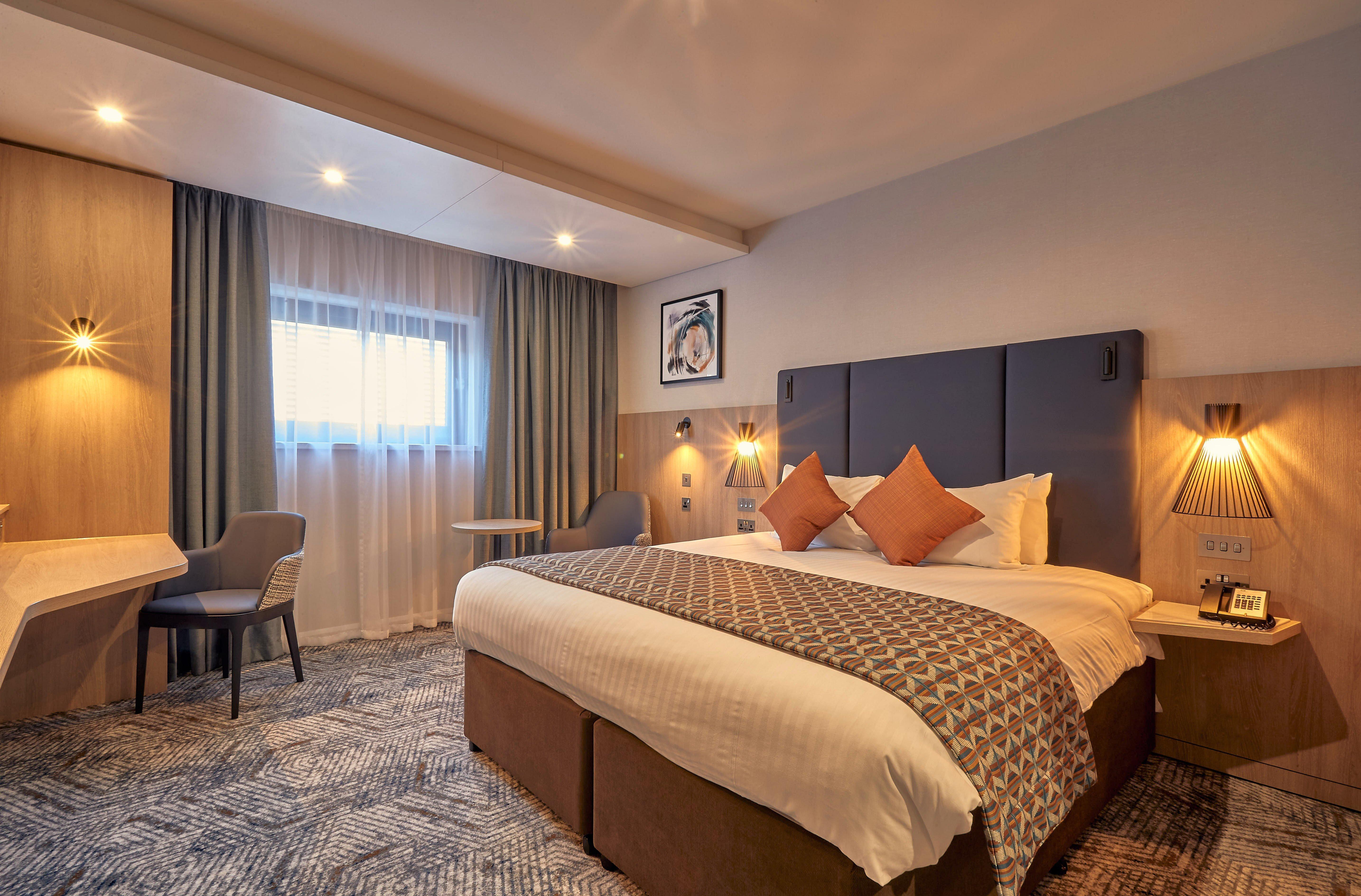 Crowne Plaza Reading Hotell Exteriör bild