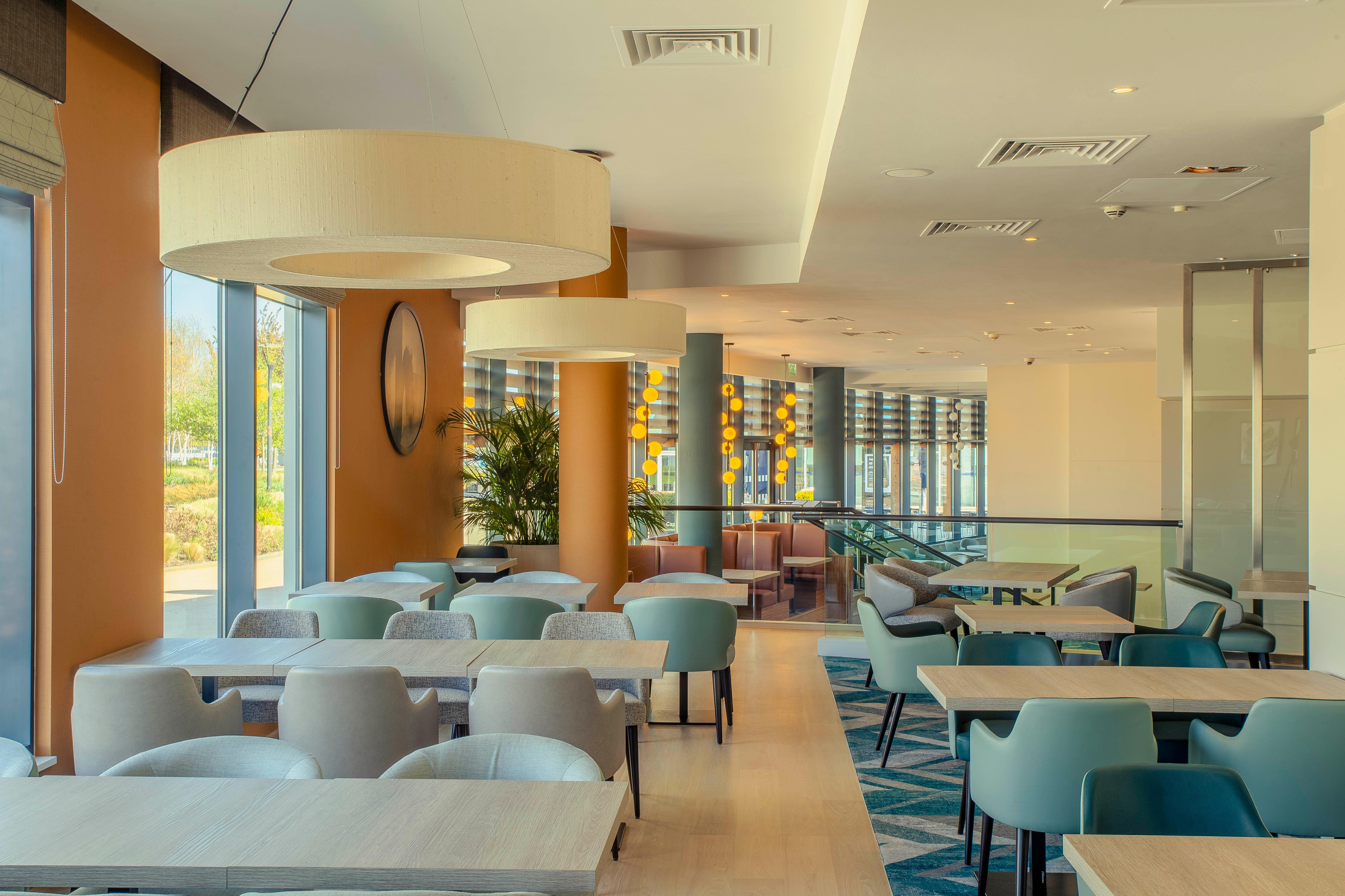 Crowne Plaza Reading Hotell Exteriör bild