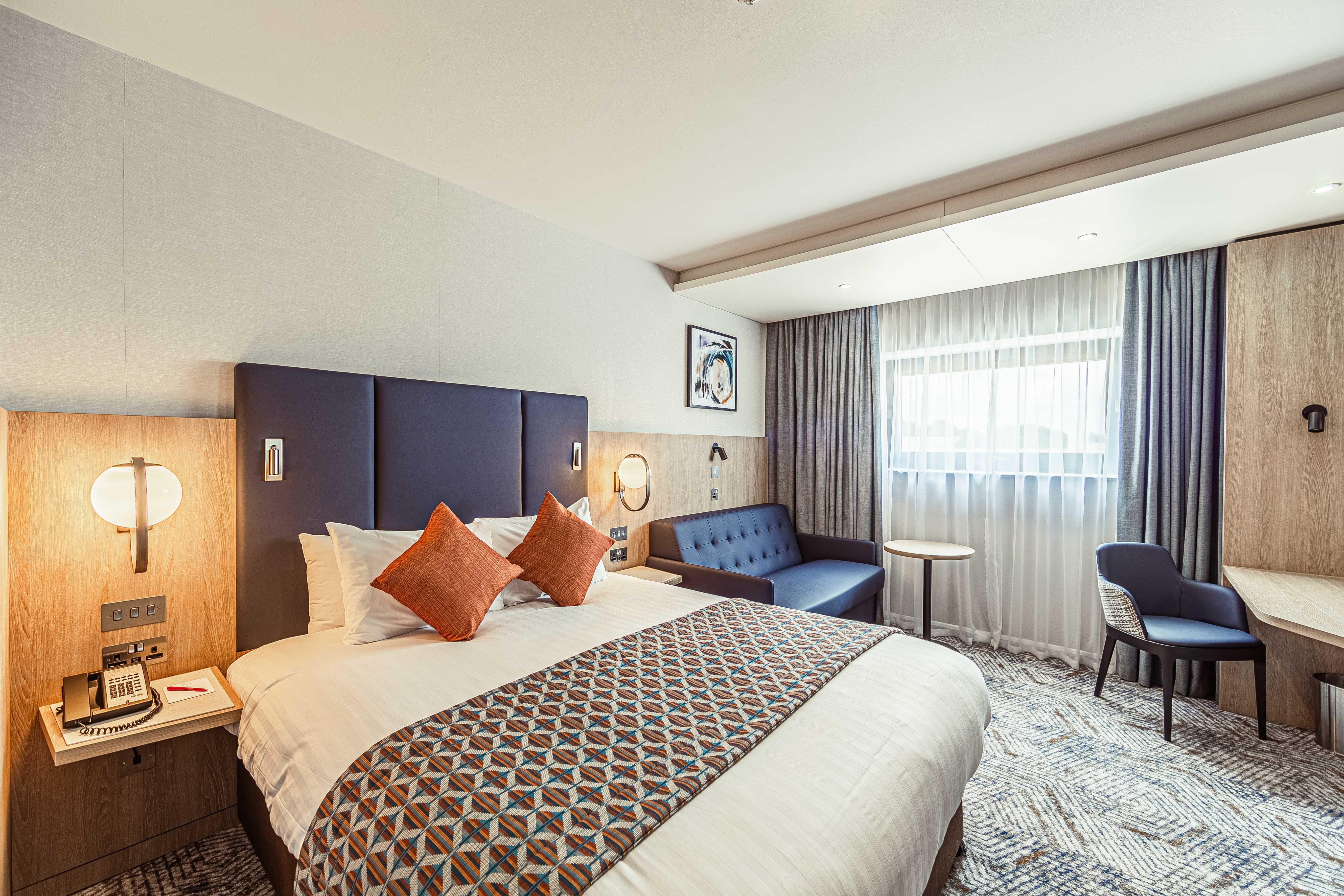 Crowne Plaza Reading Hotell Exteriör bild
